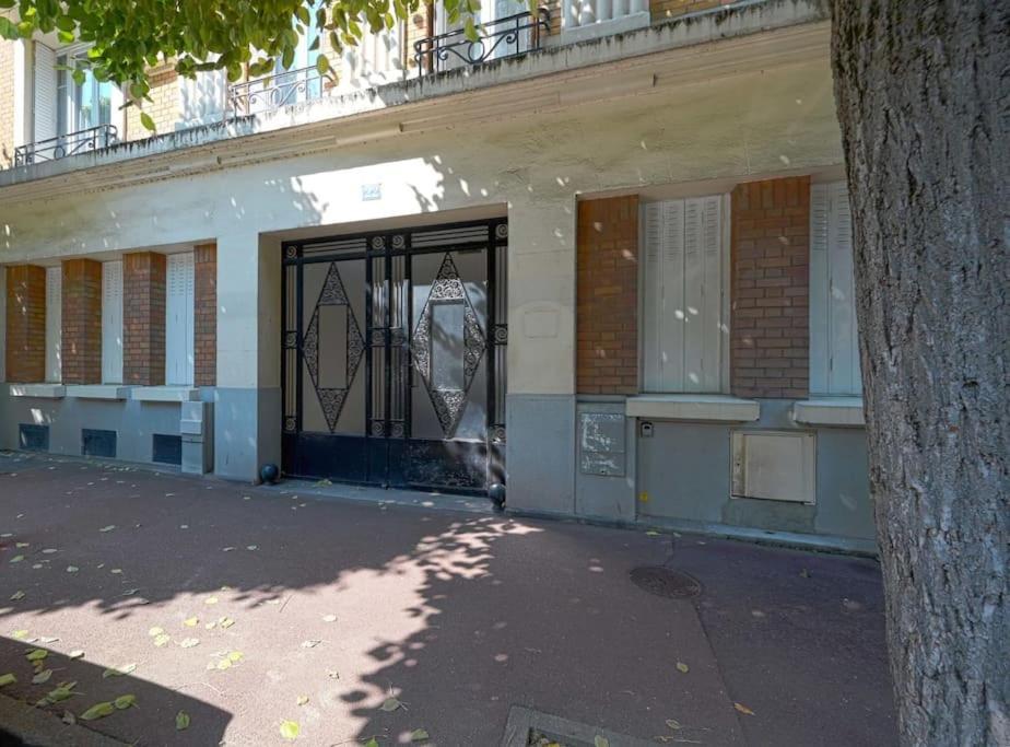 Charmant 2 Pieces A Issy- Les -Moulineaux Exterior foto